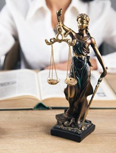 bufete para cobros judiciales